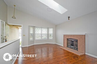 6 Bishops Crest Ct in O'Fallon, MO - Building Photo - Building Photo