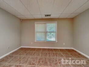 2205 Washington Dr in Douglasville, GA - Foto de edificio - Building Photo