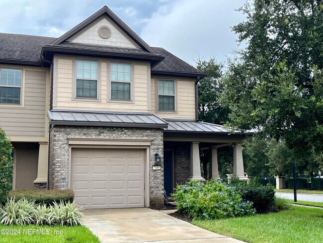 7000 Butterfly Ct in Jacksonville, FL - Building Photo - Building Photo