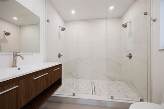 8401 SW 142nd St in Palmetto Bay, FL - Building Photo - Building Photo