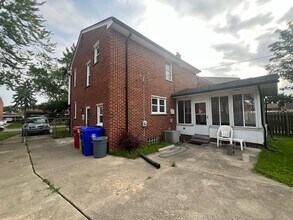 18270 Spring Ct S in Fraser, MI - Building Photo - Building Photo