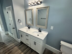 144 Walnut St in Chester, SC - Foto de edificio - Building Photo