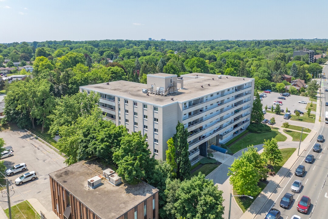 Panorama Terrace in Waterloo, ON - Building Photo