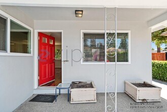 37 13th Ave in San Mateo, CA - Building Photo - Building Photo