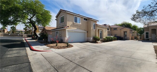 property at 190 Renville Ct