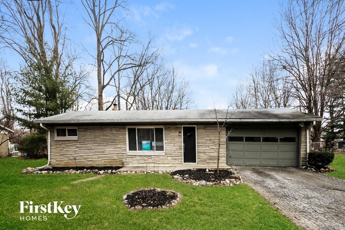 1317 Hathaway Dr in Indianapolis, IN - Building Photo