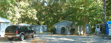 Heritage Mobile Home in Williamsburg, VA - Building Photo - Building Photo