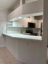 7732 SW 94th Terrace in Miami, FL - Building Photo - Building Photo