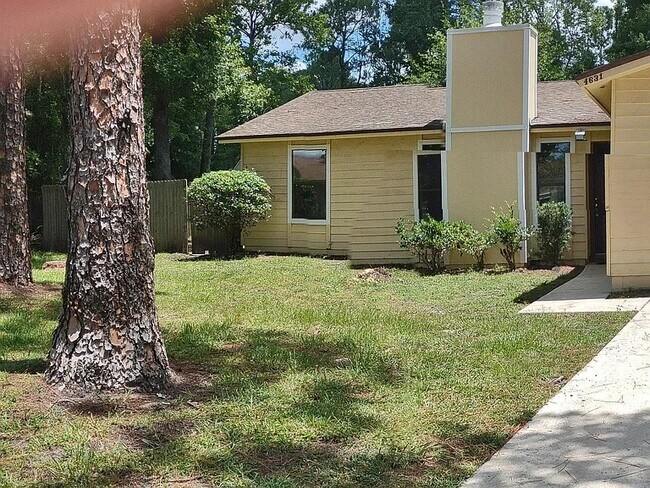 property at 4631 Hearthstone Ct