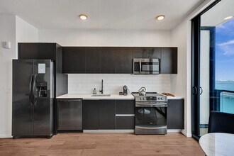 398 NE 5th St, Unit SI ID1504112P in Miami, FL - Foto de edificio - Building Photo