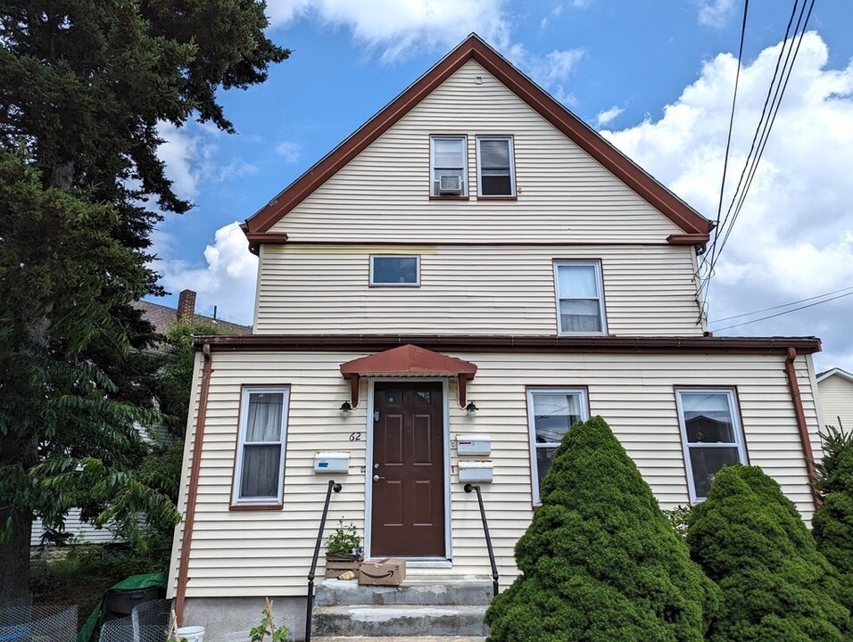 62 Quimby St in Watertown, MA - Foto de edificio