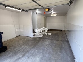 15573 Flight Way in Apple Valley, MN - Building Photo - Building Photo
