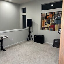 32953 Skyline Ln in Black Diamond, WA - Building Photo - Building Photo