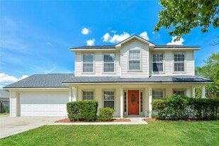 2997 W Beaumont Ln in Eustis, FL - Building Photo
