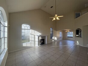 16706 Stapley Dr in Humble, TX - Building Photo - Building Photo