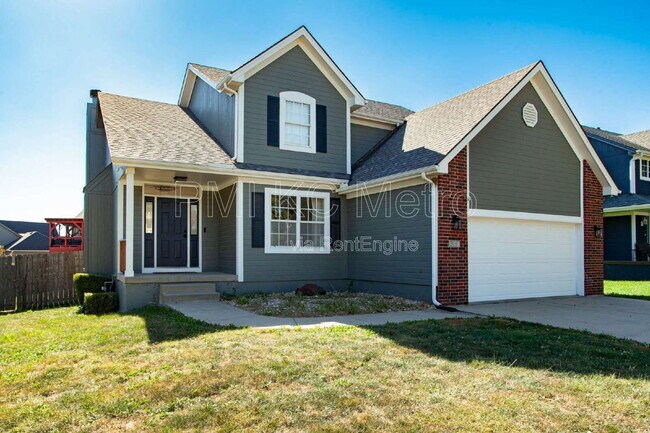 833 SE 11 Terrace in Lee's Summit, MO - Foto de edificio - Building Photo
