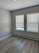 41 Oldfields Rd in Boston, MA - Building Photo - Building Photo