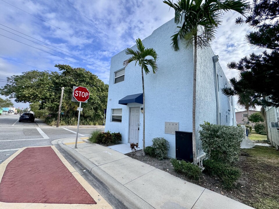 102 S K St in Lake Worth, FL - Building Photo