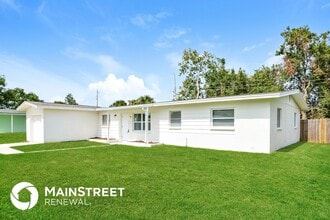 980 Butia St in Merritt Island, FL - Building Photo - Building Photo