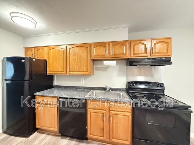 property at 305 Sunrise Ln