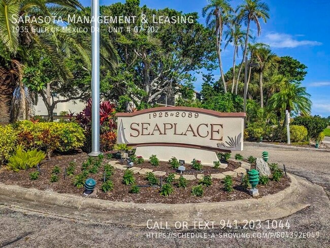 property at 1935 Gulf of Mexico Dr