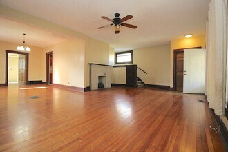 645 N 24th St in Lincoln, NE - Foto de edificio - Building Photo