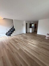 2010 NW 59th Wy in Lauderhill, FL - Building Photo - Building Photo