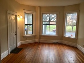 1075 Park Ave-Unit -1 in Schenectady, NY - Building Photo - Building Photo