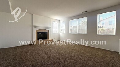 11958 Russell Ct in Victorville, CA - Building Photo - Building Photo