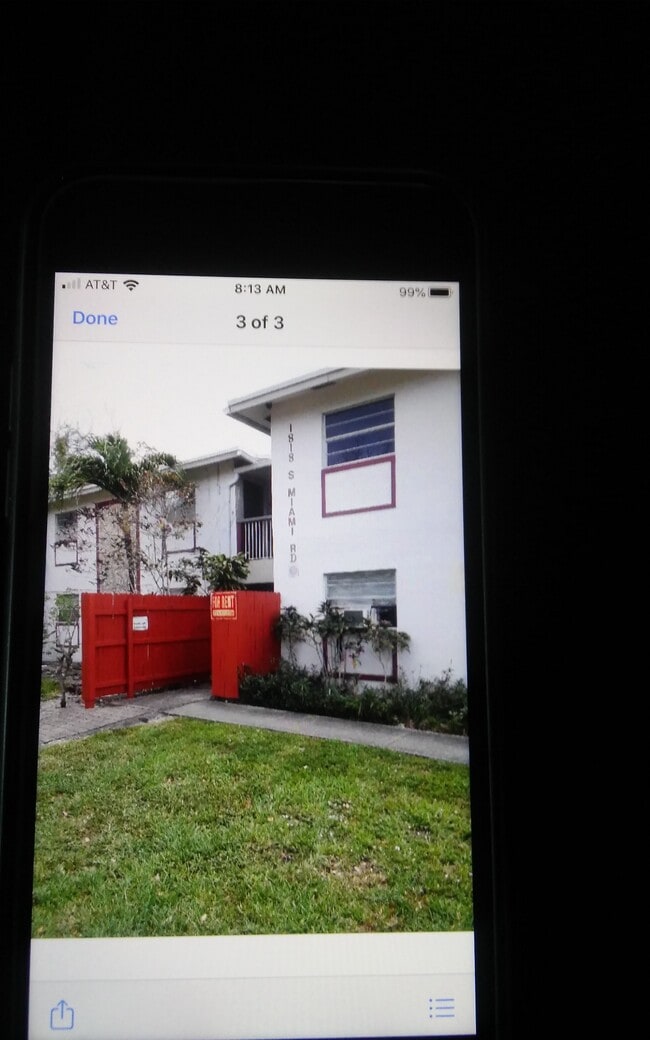 1818 Miami Rd, Unit 4 in Fort Lauderdale, FL - Foto de edificio - Building Photo