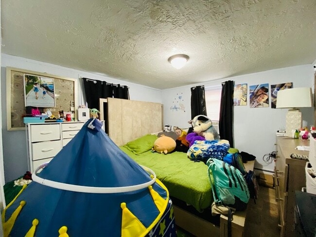 530 Beach St, Unit 1 in Revere, MA - Building Photo - Building Photo