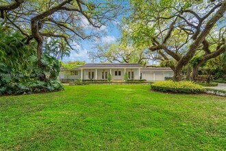 1550 Taragona Dr in Coral Gables, FL - Building Photo - Building Photo