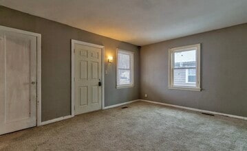 1605 Ravenswood Dr in Evansville, IN - Building Photo - Building Photo