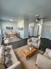 1568 N King St in Hampton, VA - Building Photo - Building Photo