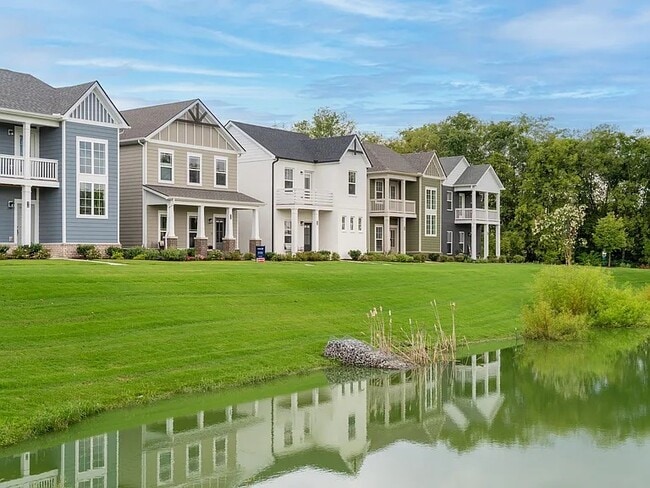 422 Kinnard Pvt Dr in Hendersonville, TN - Building Photo - Building Photo