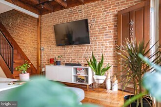 221 E Heath St in Baltimore, MD - Building Photo - Building Photo