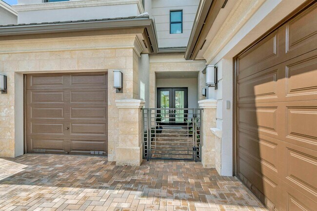 9060 Dulcetto Ct in Boca Raton, FL - Building Photo - Building Photo