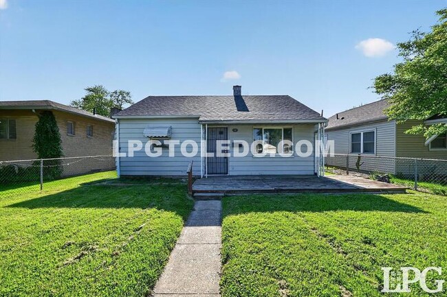 property at 5207 Bennett Rd
