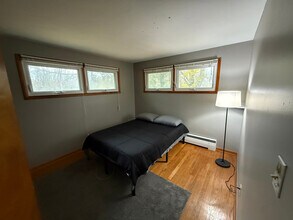 6076 Smith Rd in Syracuse, NY - Foto de edificio - Building Photo