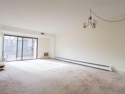 72 Centre St-Unit -7D in Brookline, MA - Building Photo