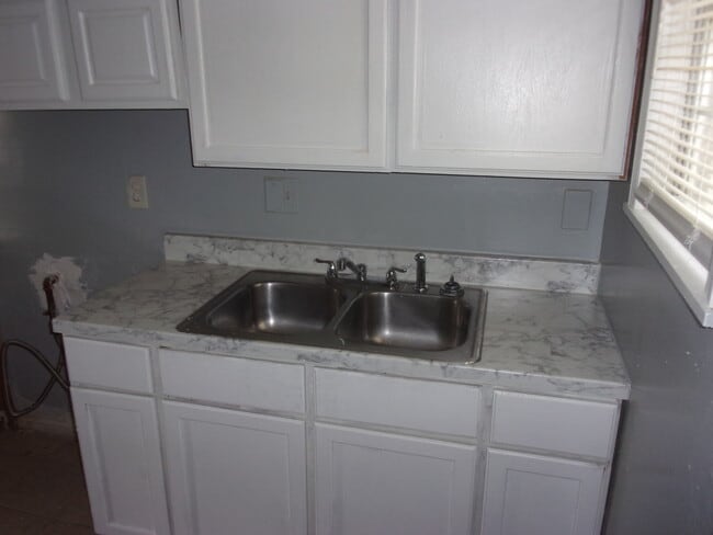 525 Baltimore St in Memphis, TN - Building Photo - Building Photo
