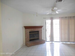 2074 2nd St S in Jacksonville Beach, FL - Building Photo - Building Photo