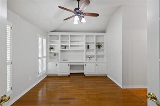 2402 Crockett Ct in Grapevine, TX - Building Photo - Building Photo