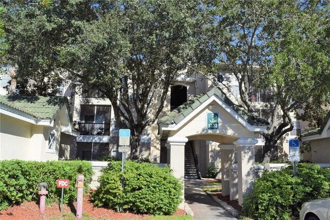 5122 Northridge Rd in Sarasota, FL - Building Photo - Building Photo