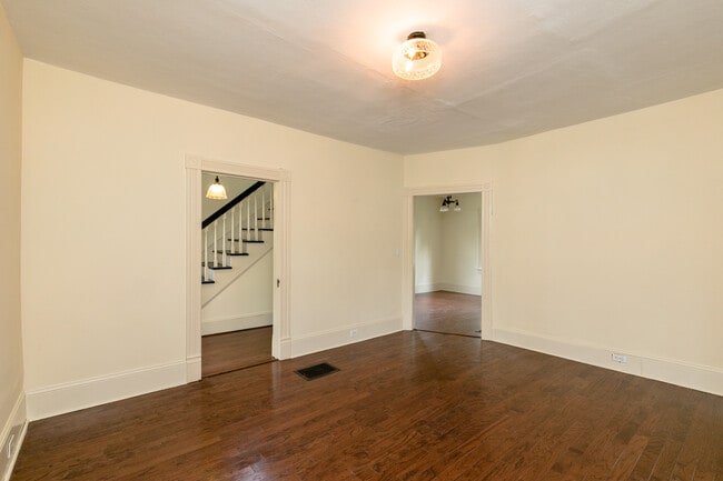 34 Fulton St in Asheville, NC - Building Photo - Building Photo