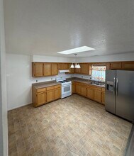 5020 San Luis Pl NW in Albuquerque, NM - Building Photo - Building Photo
