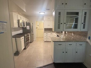 5457 Wedgmont Cir N in Fort Worth, TX - Building Photo - Building Photo