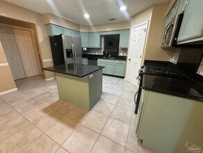 1301 Little Creek Cir in Pensacola, FL - Building Photo - Building Photo