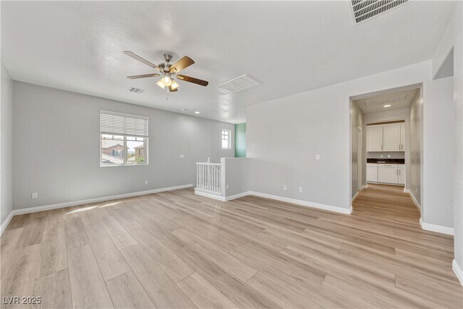 property at 7176 Summer Grove Ave