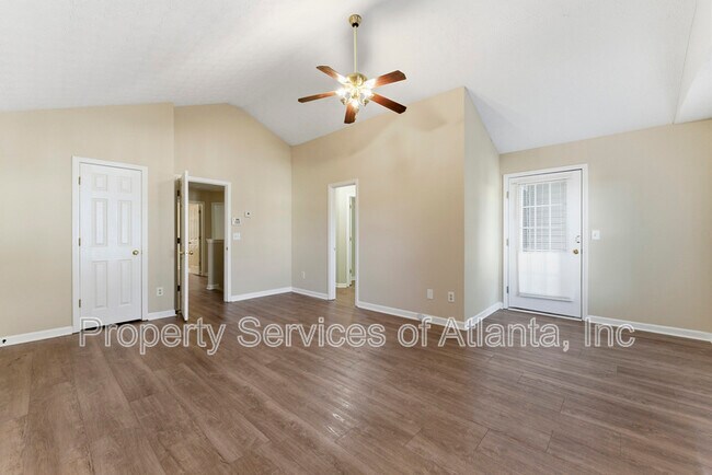 2088 Manhattan Pkwy in Decatur, GA - Building Photo - Building Photo